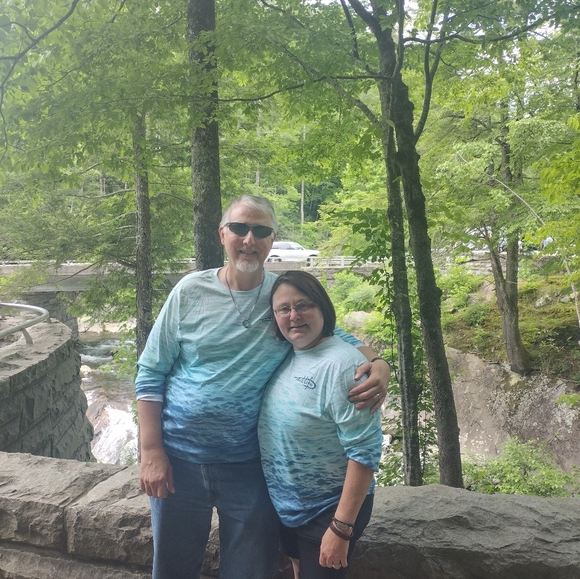 Meet your Posher, Cindy - Picture 7 of 8